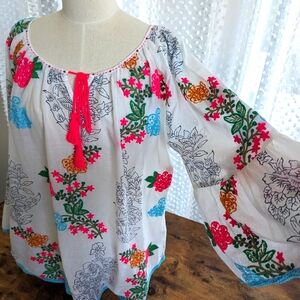 NWOT Soft Surroundings Cotton Embroidered Blouse